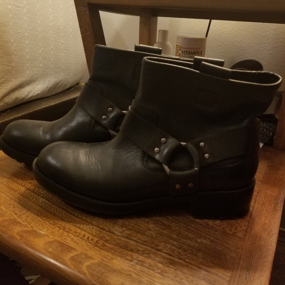 Urban outfitters, silence and noise moto boots
